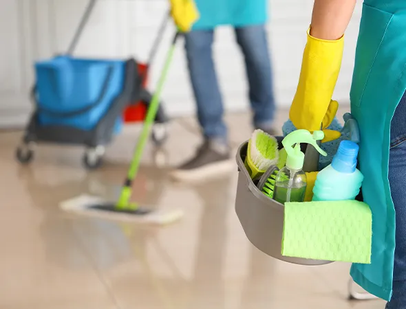 Benefits of hiring professional house cleaning including trust, safety, and clear pricing.